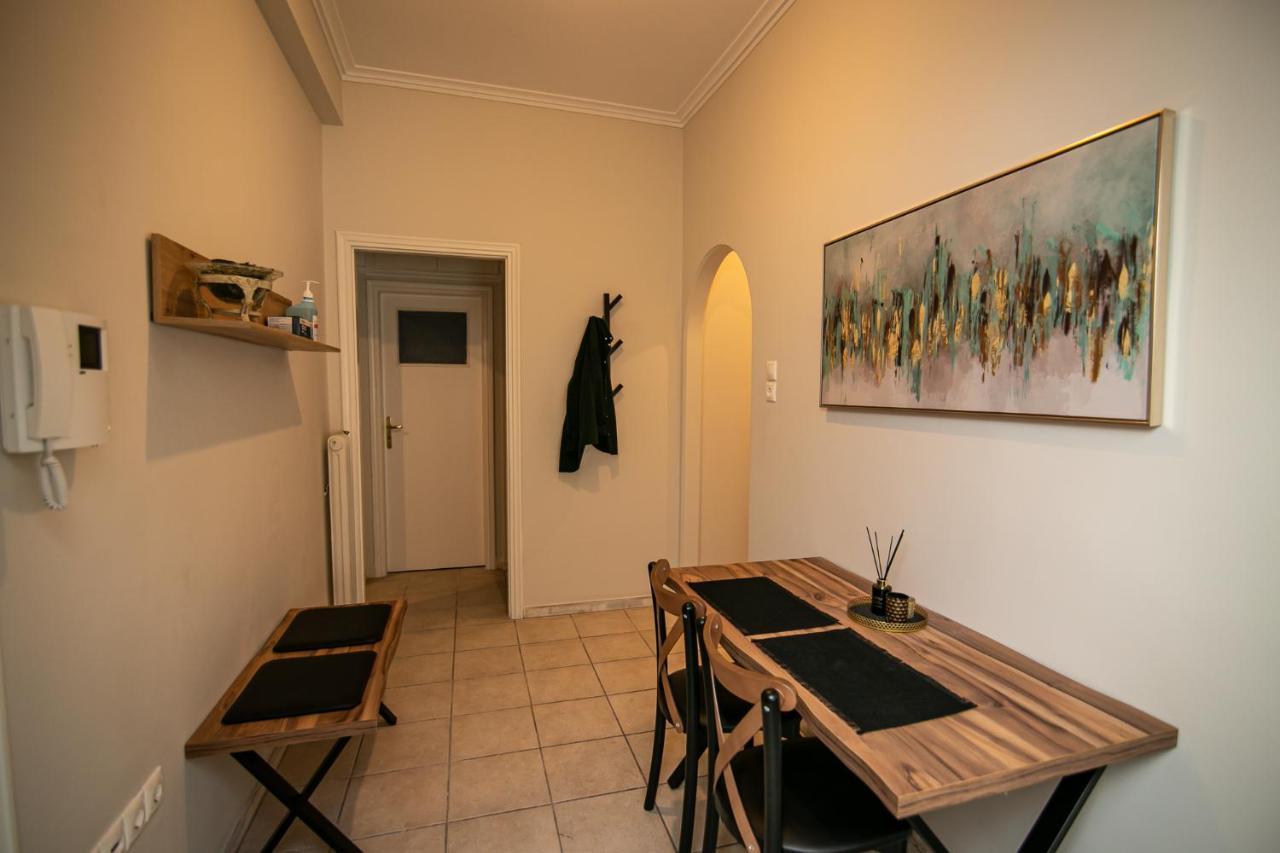Nobili Guesthouse Athen Exterior foto